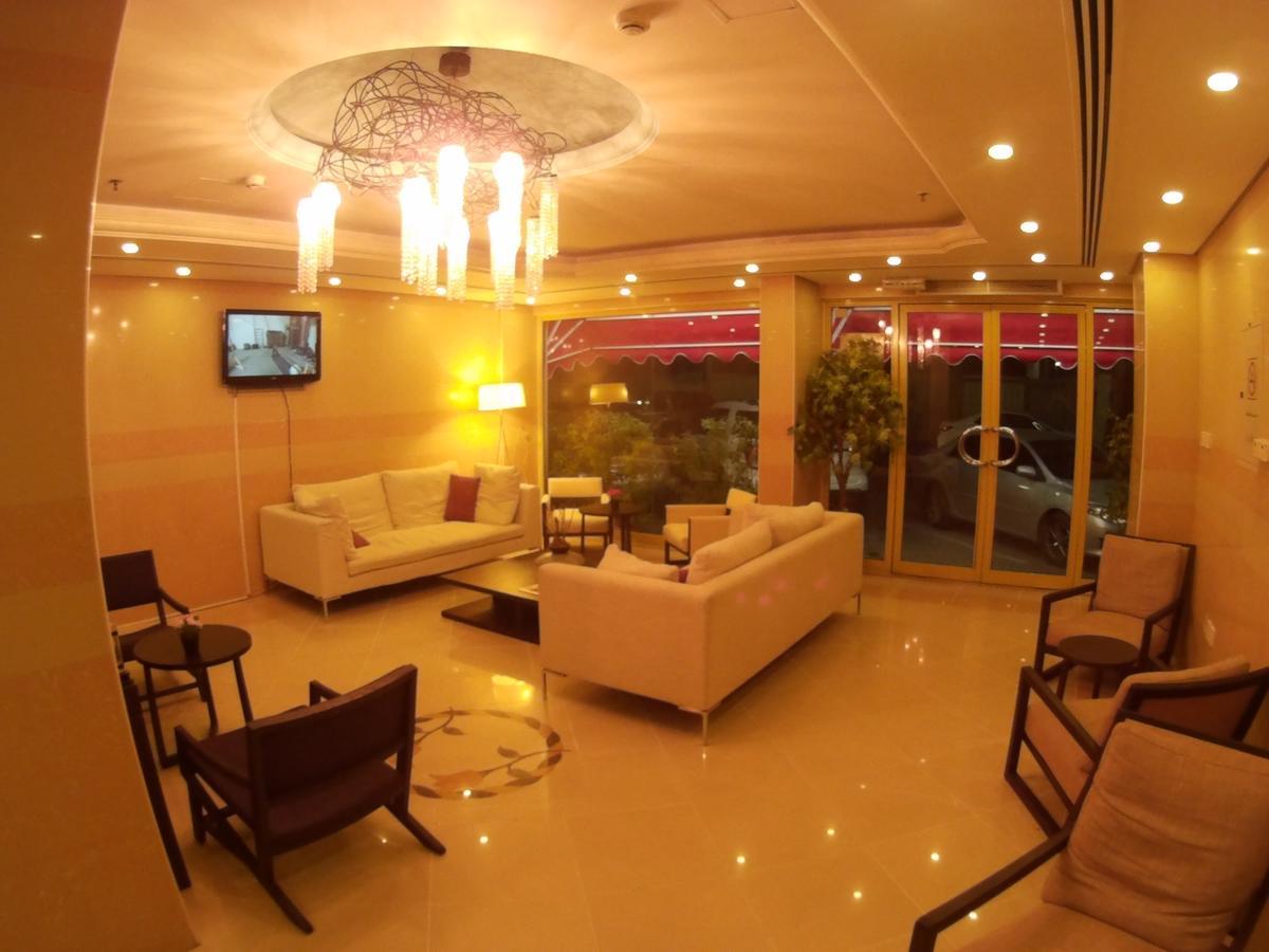 Wardah Hotel Apartments Шарджа Экстерьер фото